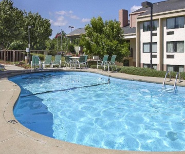 Ramada by Wyndham Asheville Near Downtown