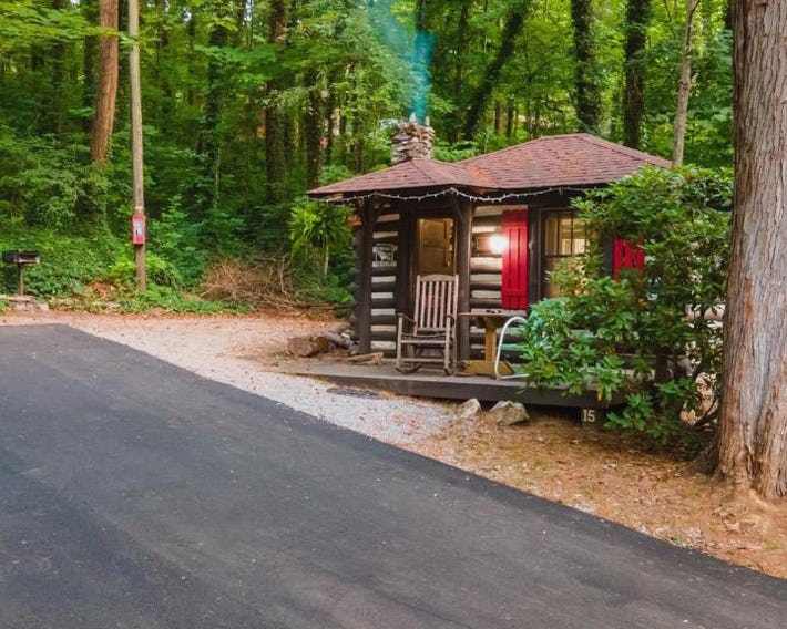Log Cabin Motor Court
