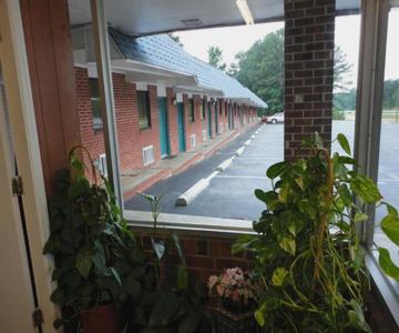 Budget Inn Franklinton