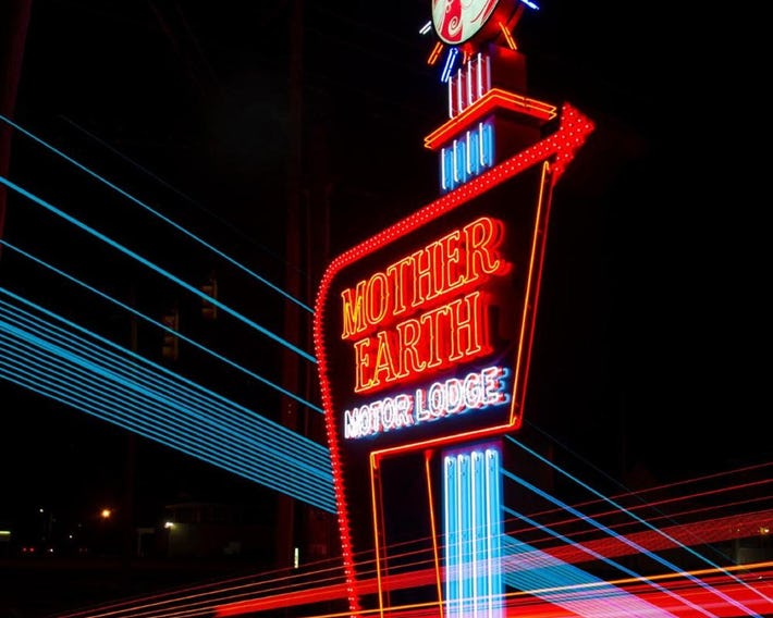 Mother Earth Motor Lodge