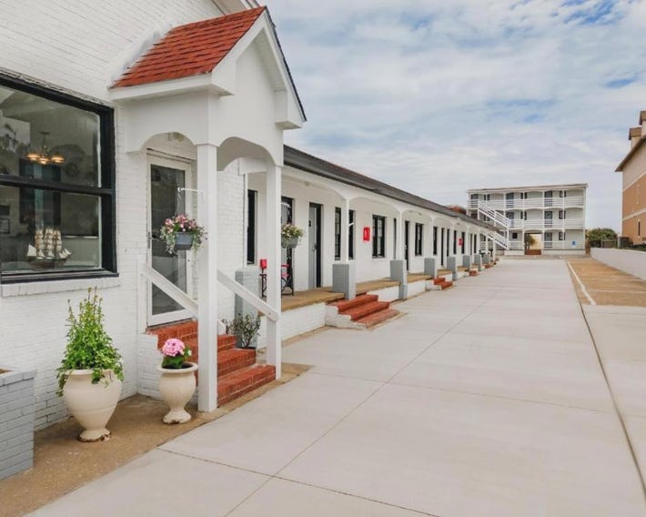 Mia's Boutique Hotel