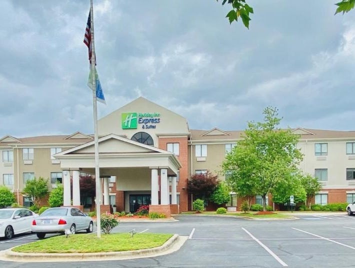 Holiday Inn Express & Suites Reidsville by IHG
