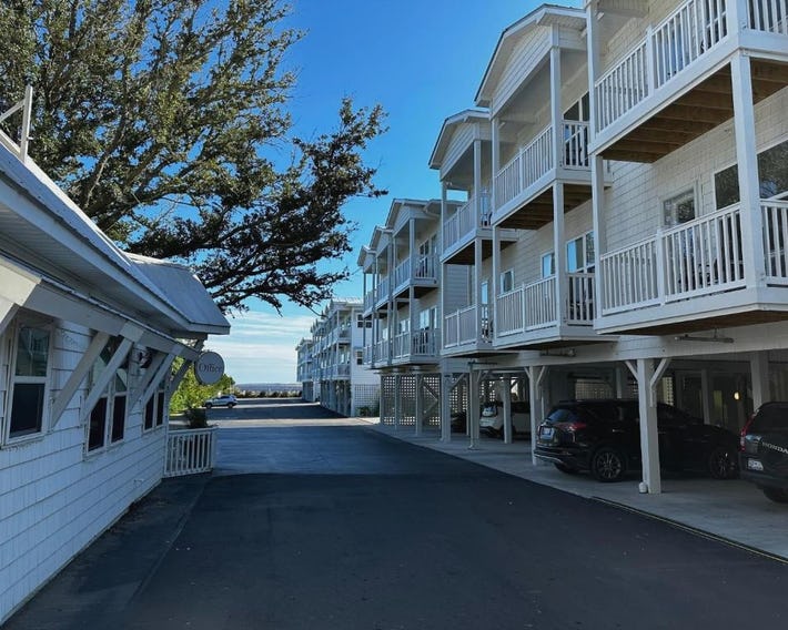 River Hotel of Southport