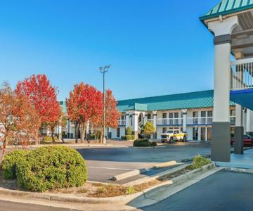 Days Inn by Wyndham Saint Pauls