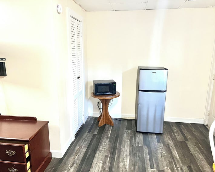 Best In Town Motel