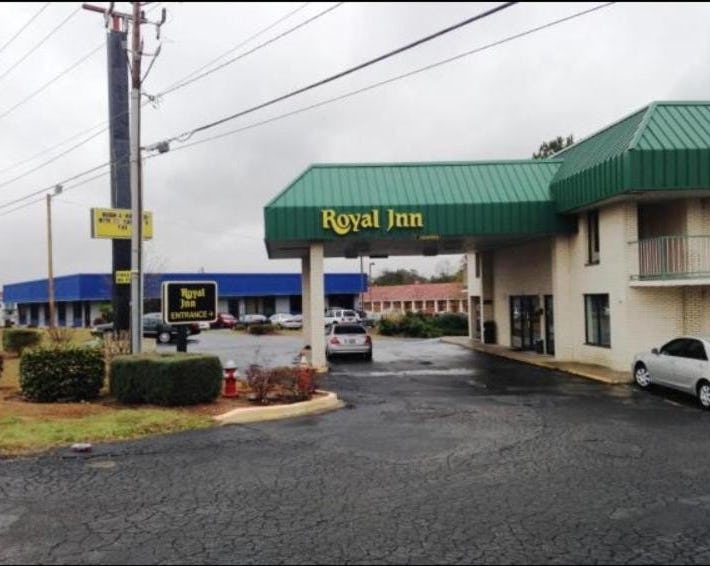 Royal Inn Columbia/Fort Jackson
