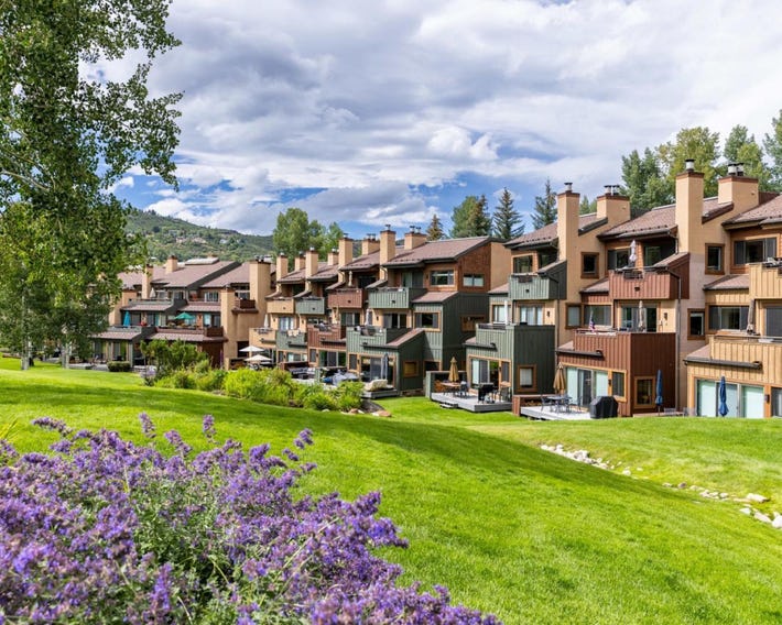 Villas at Snowmass CLub