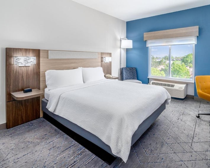 Holiday Inn Express Denver North - Thornton