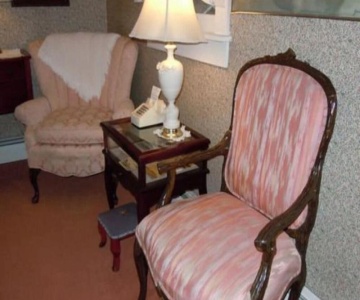 Tidewater Inn