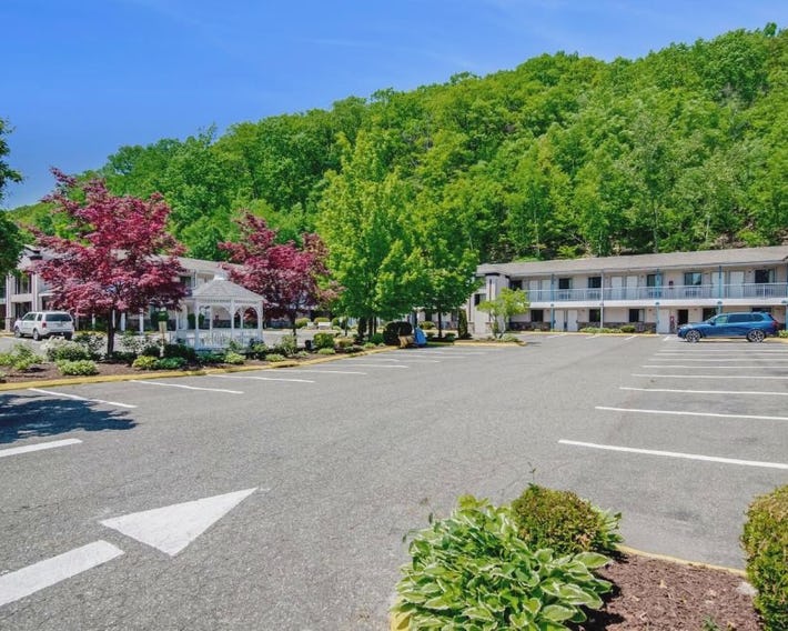 Americas Best Value Inn Torrington, CT