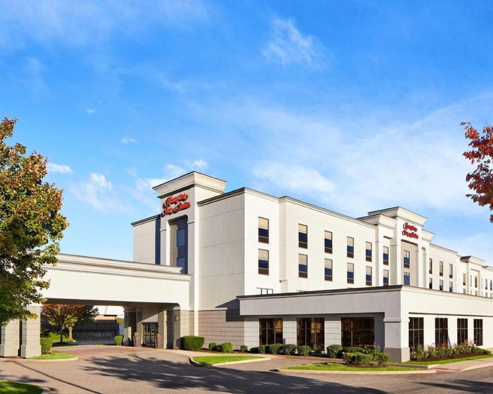 Hampton Inn & Suites West Haven