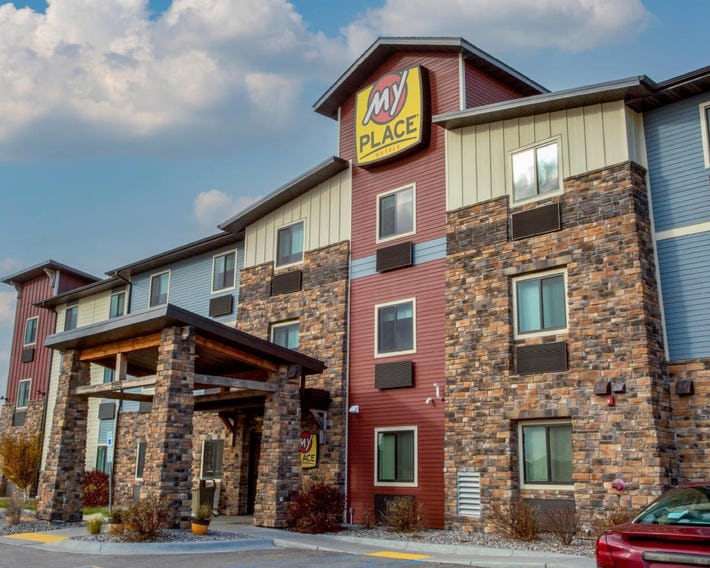 My Place Hotel - Fargo, ND