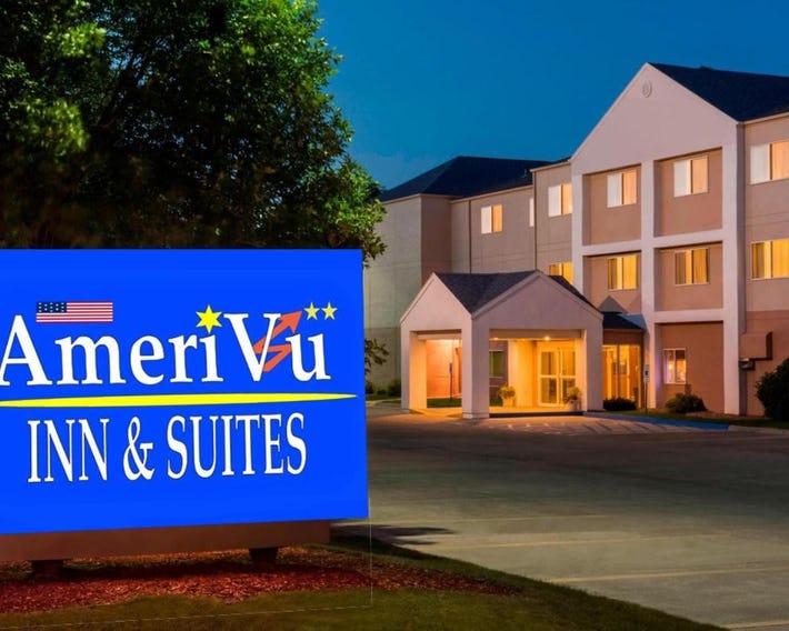 Amerivu Inn and Suites