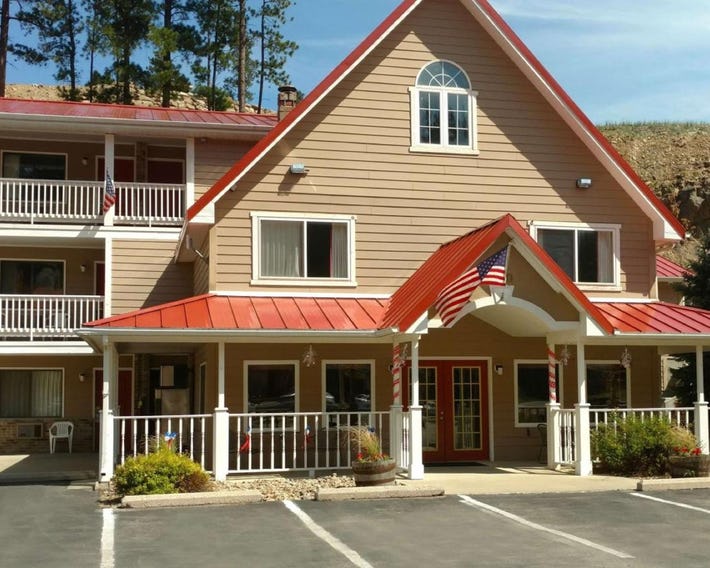 Keystone Boardwalk Inn and Suites