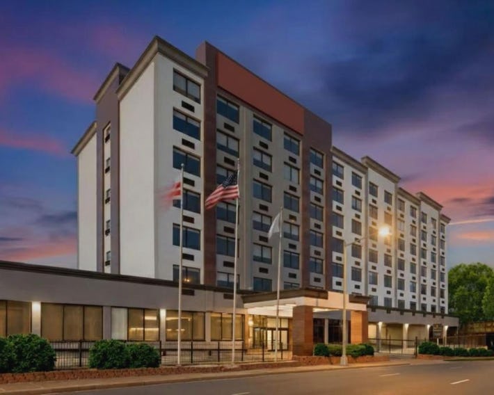 Holiday Inn Express & Suites Washington DC - NoMA by IHG
