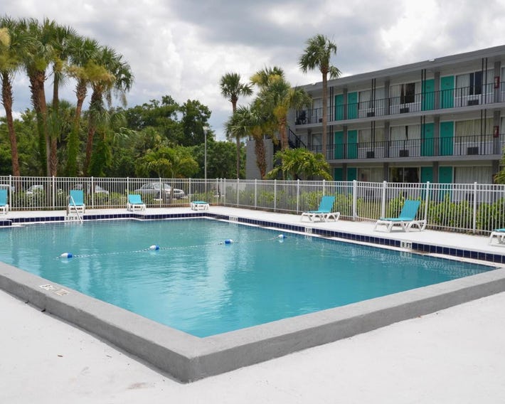 Altamonte Springs Hotel and Suites