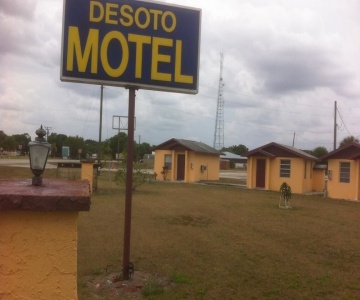 Desoto Motel