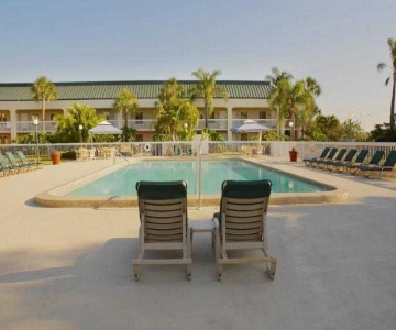 SureStay Plus Hotel by Best Western Clearwater Central