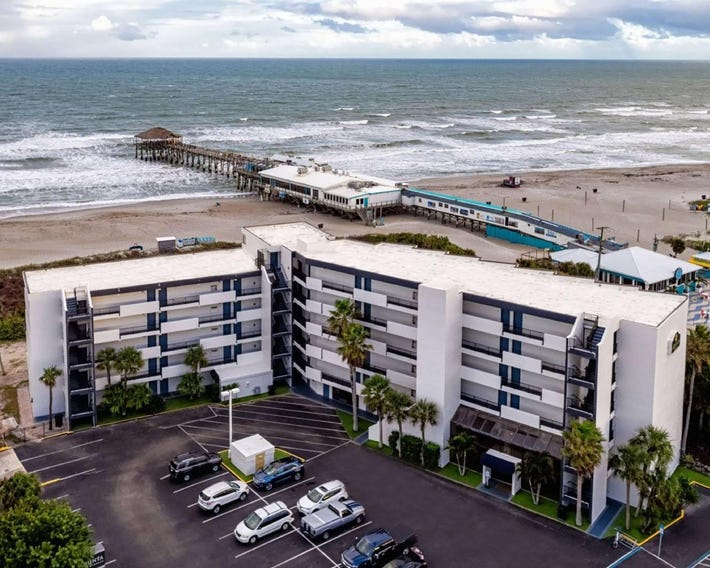 La Quinta by Wyndham Cocoa Beach Oceanfront