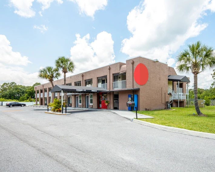 OYO Hotel Kissimmee West
