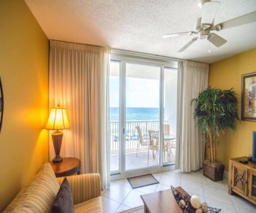 Majestic Beach Towers by Royal American Beach Getaways