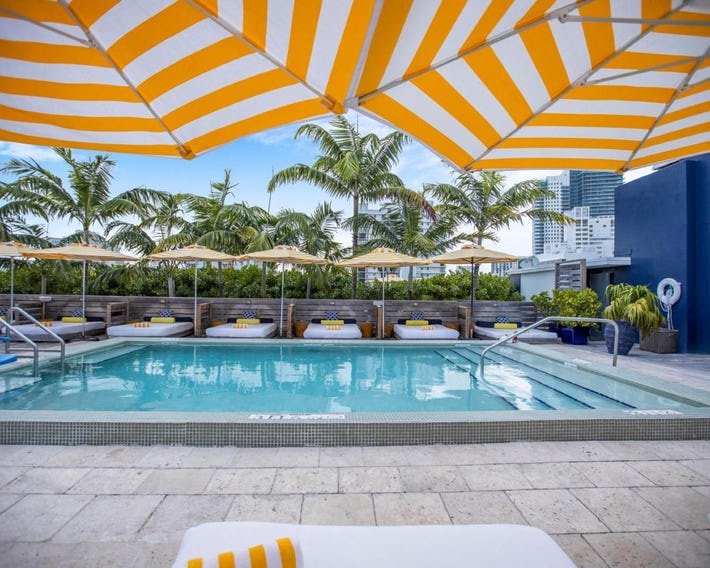 Catalina Hotel & Beach Club