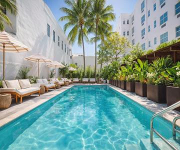 Global Luxury Suites at The Apex Miami