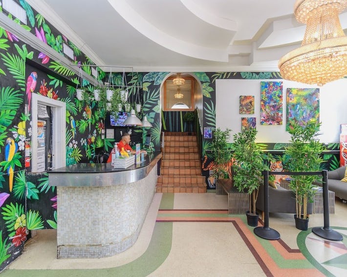 South Beach Rooms and Hostel
