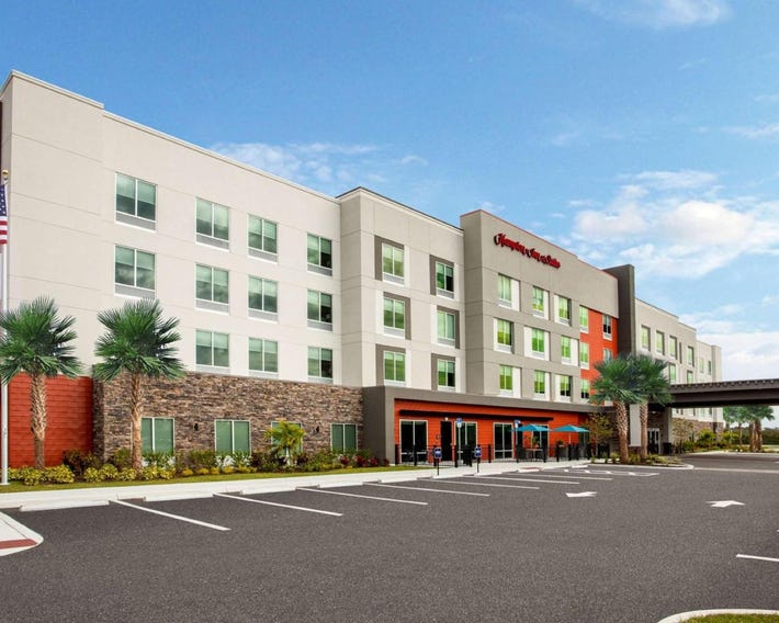 Hampton Inn & Suites North Port