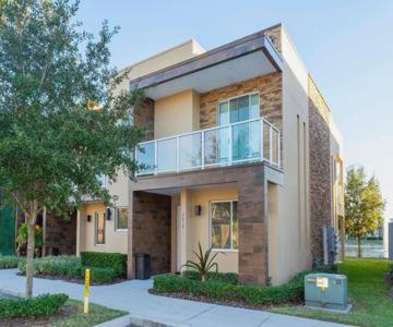 Stunning 4Bd Close to Disney at Magic Village 7614