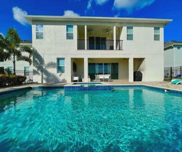 Epic 12-Bed -The Entertainment Paradise