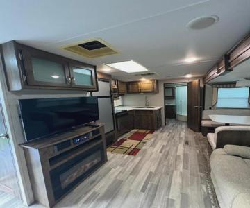 Beautiful RV 15 Min to Downtown Orlando