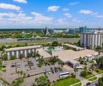 Avanti Palms Resort & Conference Center