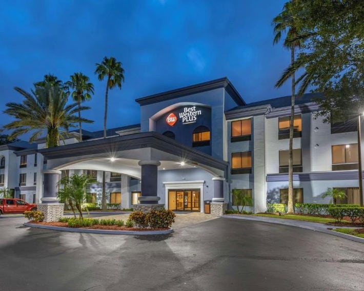 Best Western Plus Orlando East - UCF Area