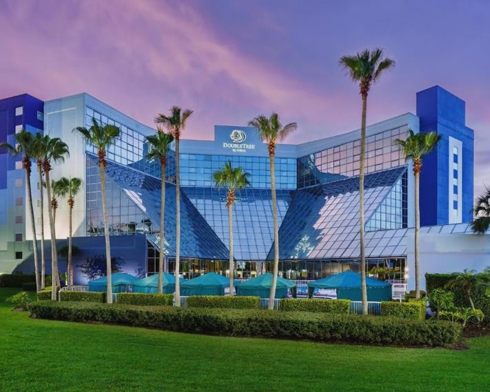 DoubleTree by Hilton Orlando Airport Hotel