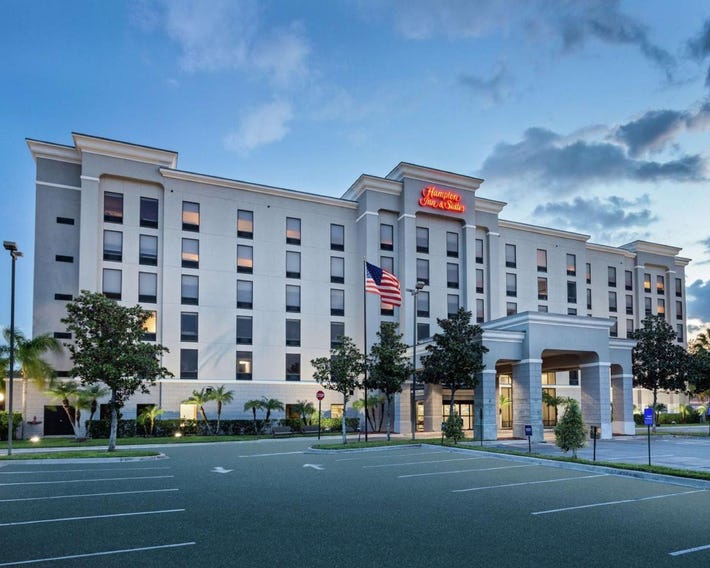 Hampton Inn & Suites Orlando International Drive North