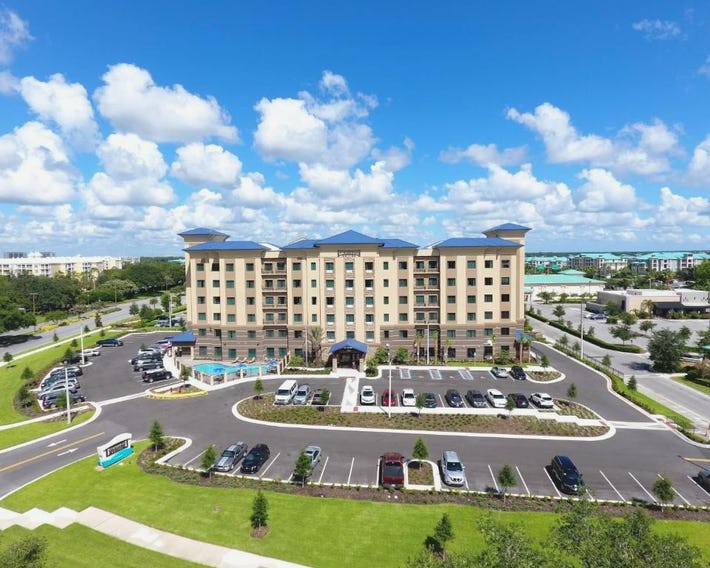 Staybridge Suites Orlando at SeaWorld by IHG - Free Breakfast & Shuttle to SeaWorld Parks