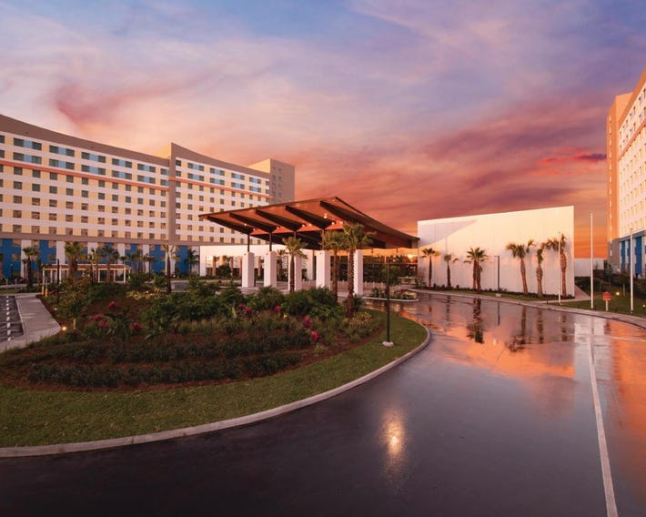 Universal-s Endless Summer Resort - Dockside Inn and Suites