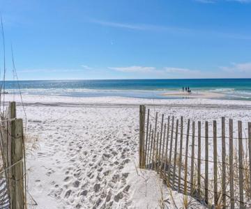 Eastern Shores 207