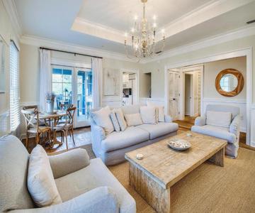 Beachy Bungalow by Exclusive 30A