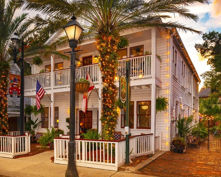 44 Spanish Street Inn
