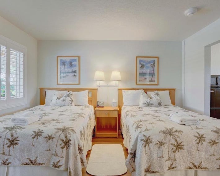Tequesta Palms Inn