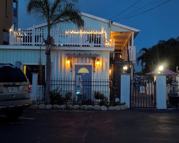 Lorelei Resort