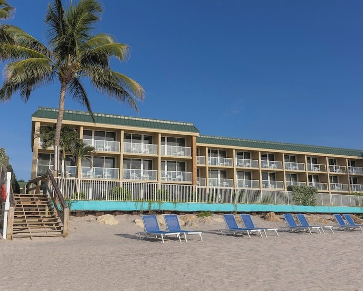 Holiday Inn Hotel & Suites Vero Beach-Oceanside