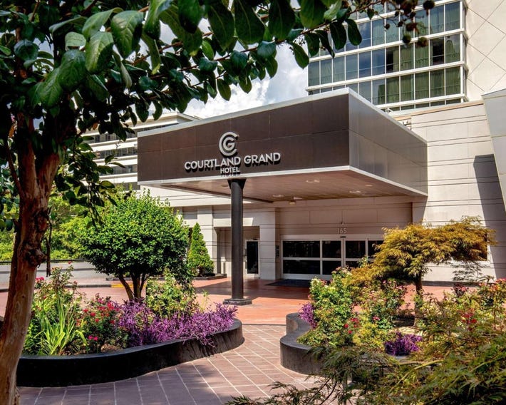 Courtland Grand Hotel, Trademark Collection by Wyndham