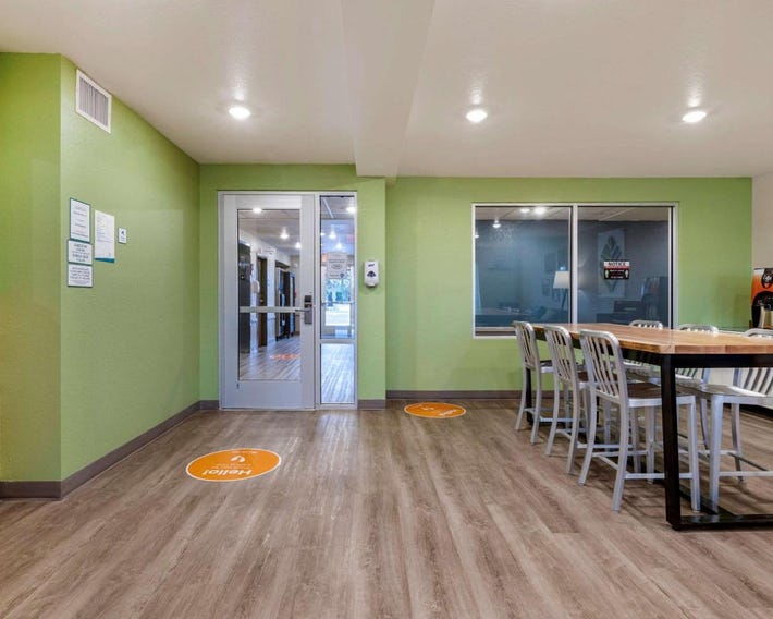 WoodSpring Suites Brunswick