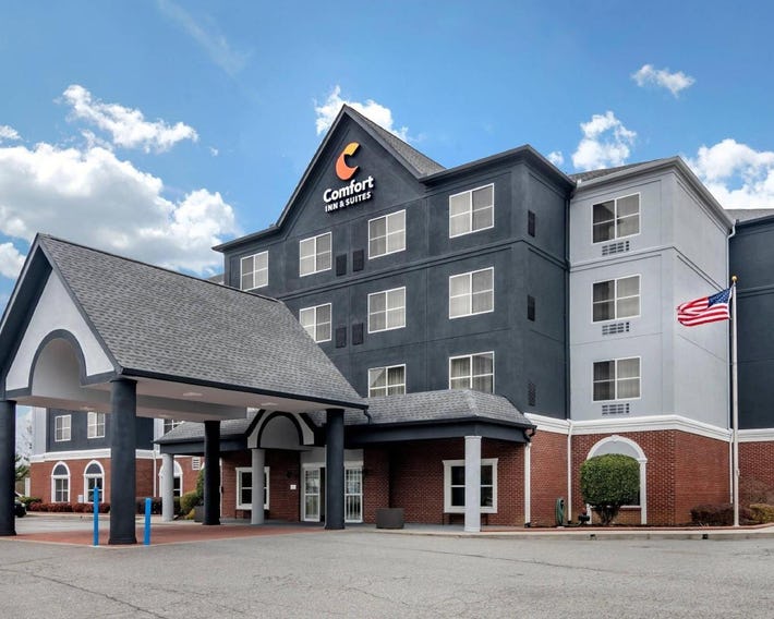 Comfort Inn & Suites