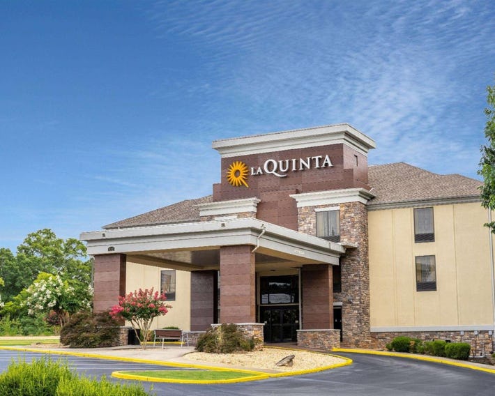 La Quinta Inn & Suites by Wyndham Covington