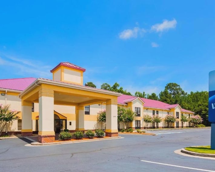 Best Western Hiram Inn and Suites