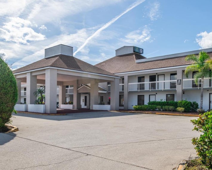 Suburban Studios Hotel Kingsland Near I-95